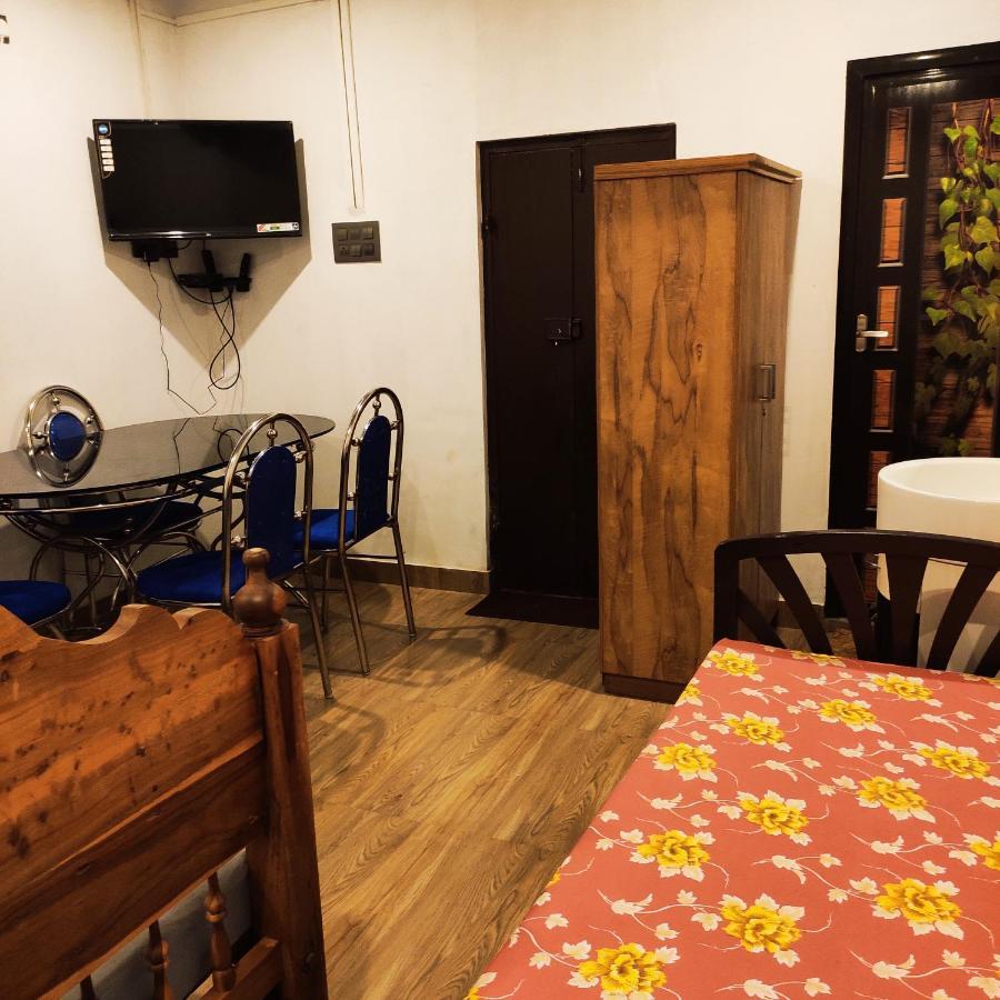 Munroe Inn Homestay Kollam Eksteriør billede