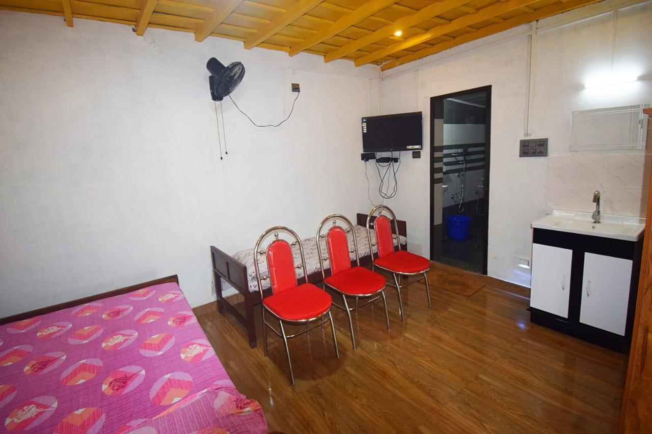 Munroe Inn Homestay Kollam Eksteriør billede